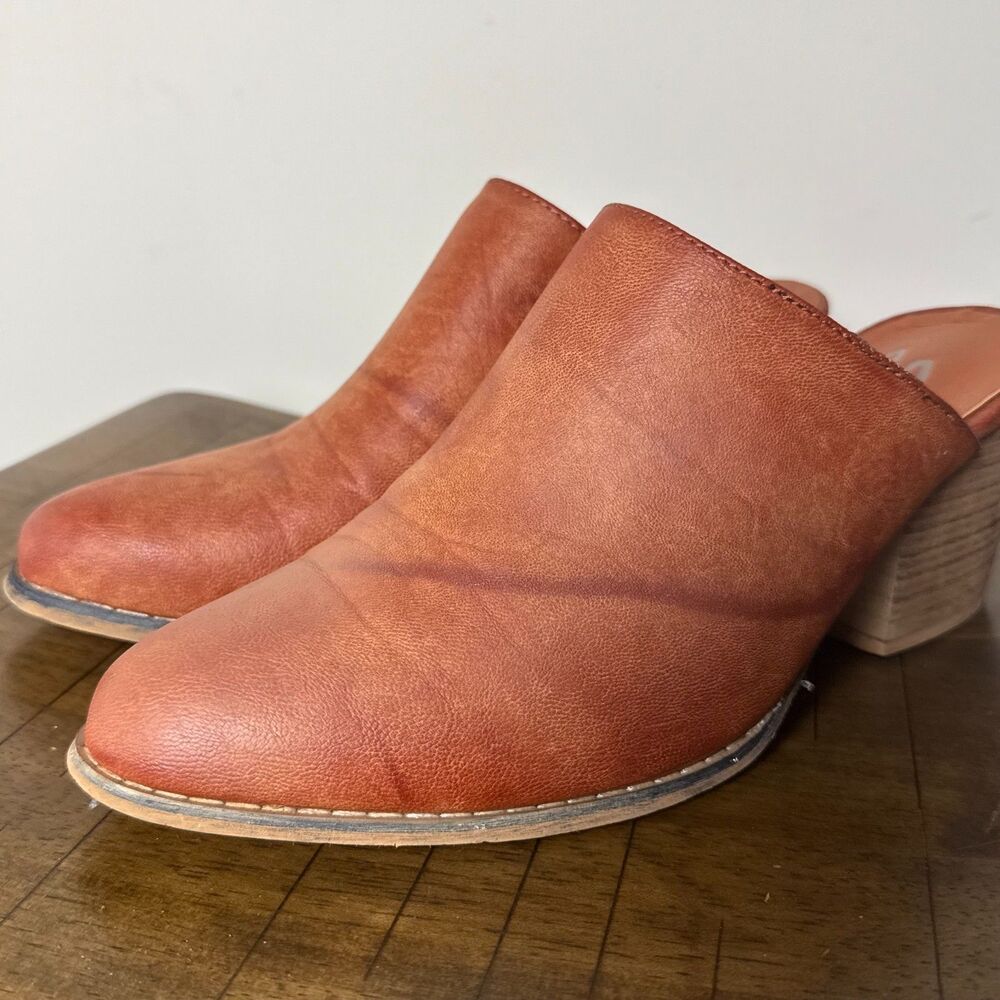 Seven7 Copper Brown Leather Mule Clogs Block Heel Slip On Shoes Womens 9 - Picture 3 of 11